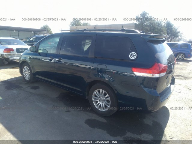 Photo 2 VIN: 5TDYK3DC9CS240636 - TOYOTA SIENNA 