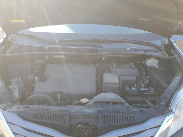 Photo 11 VIN: 5TDYK3DC9CS241558 - TOYOTA SIENNA XLE 