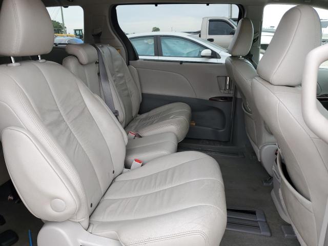 Photo 10 VIN: 5TDYK3DC9CS243682 - TOYOTA SIENNA XLE 