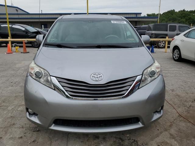 Photo 4 VIN: 5TDYK3DC9CS243682 - TOYOTA SIENNA XLE 