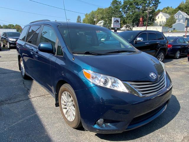 Photo 1 VIN: 5TDYK3DC9CS250728 - TOYOTA SIENNA XLE 