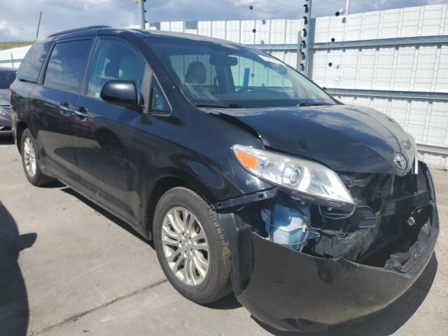 Photo 3 VIN: 5TDYK3DC9CS260577 - TOYOTA SIENNA XLE 