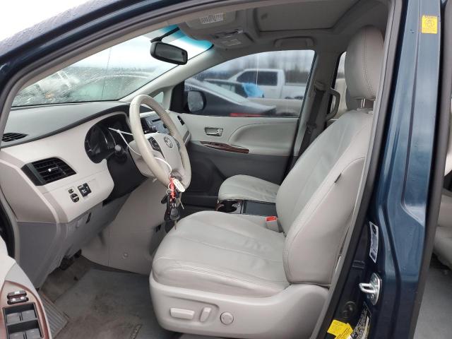 Photo 6 VIN: 5TDYK3DC9CS262829 - TOYOTA SIENNA XLE 