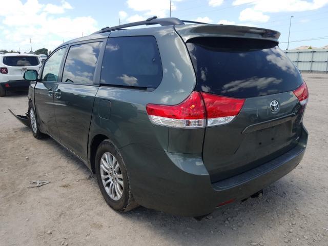 Photo 2 VIN: 5TDYK3DC9CS271398 - TOYOTA SIENNA XLE 