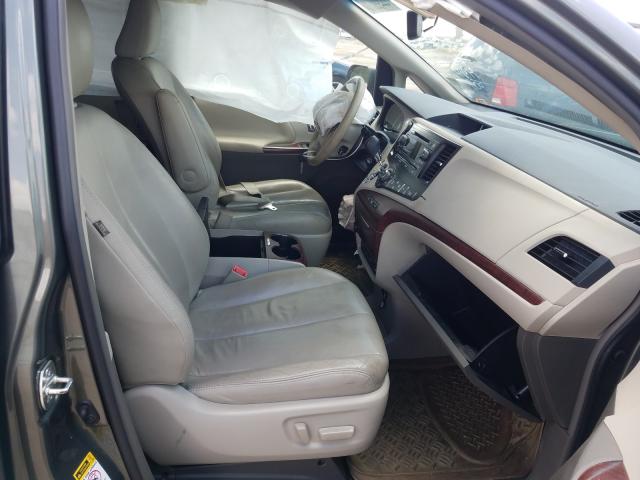 Photo 4 VIN: 5TDYK3DC9CS271398 - TOYOTA SIENNA XLE 