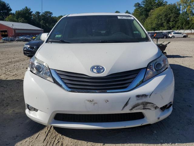 Photo 4 VIN: 5TDYK3DC9CS273488 - TOYOTA SIENNA XLE 