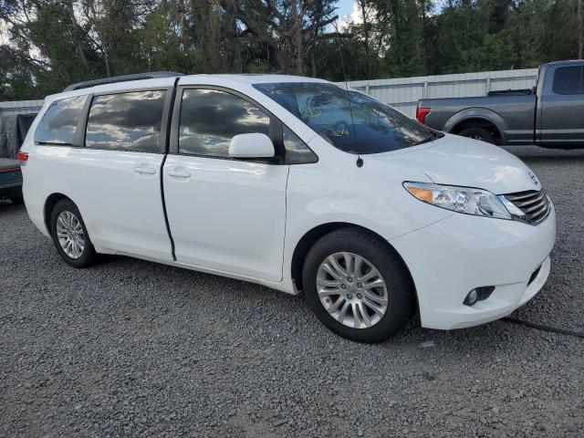 Photo 3 VIN: 5TDYK3DC9CS278464 - TOYOTA SIENNA XLE 