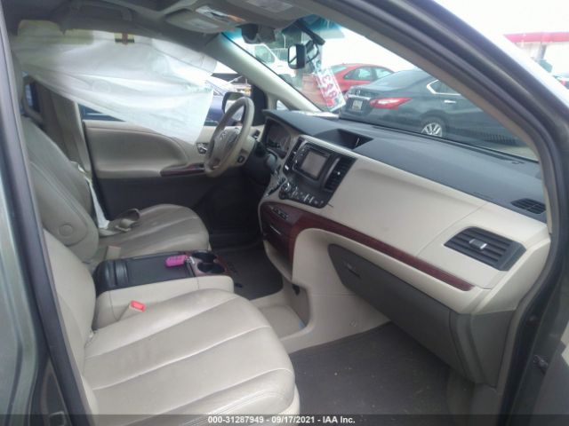 Photo 4 VIN: 5TDYK3DC9DS280183 - TOYOTA SIENNA 