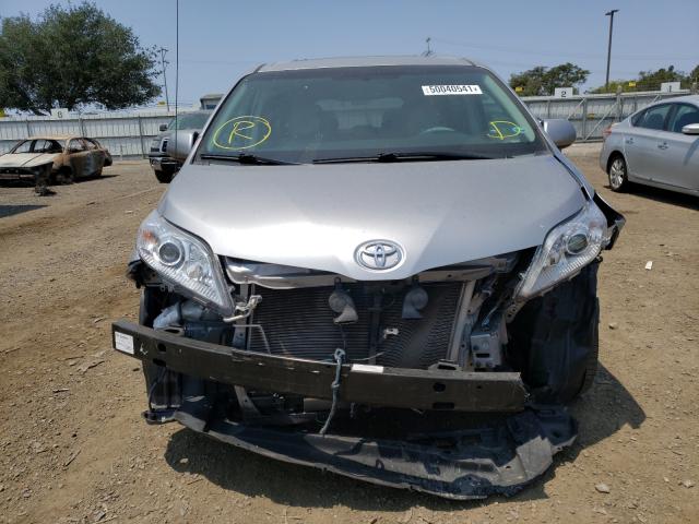 Photo 8 VIN: 5TDYK3DC9DS284461 - TOYOTA SIENNA XLE 