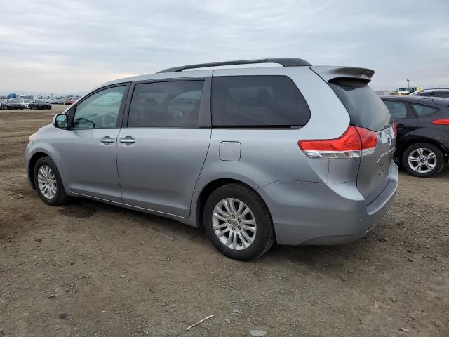 Photo 1 VIN: 5TDYK3DC9DS342889 - TOYOTA SIENNA XLE 