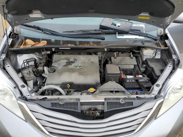 Photo 10 VIN: 5TDYK3DC9DS342889 - TOYOTA SIENNA XLE 