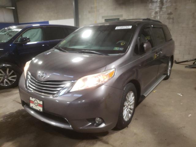 Photo 1 VIN: 5TDYK3DC9DS361085 - TOYOTA SIENNA XLE 