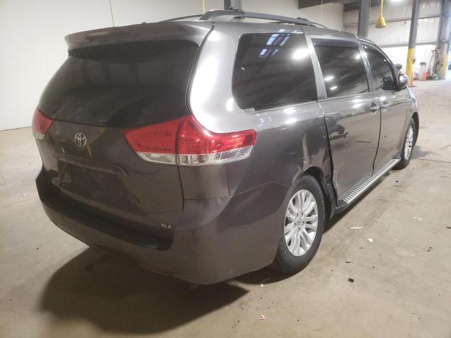 Photo 3 VIN: 5TDYK3DC9DS361085 - TOYOTA SIENNA XLE 