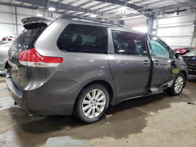 Photo 2 VIN: 5TDYK3DC9DS378047 - TOYOTA SIENNA XLE 