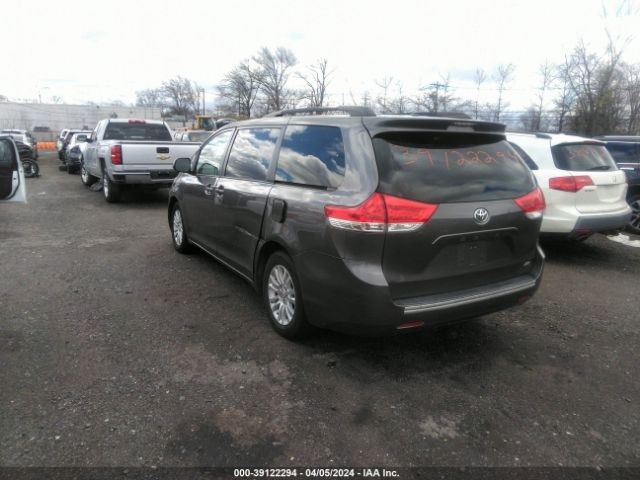 Photo 2 VIN: 5TDYK3DC9DS391543 - TOYOTA SIENNA 