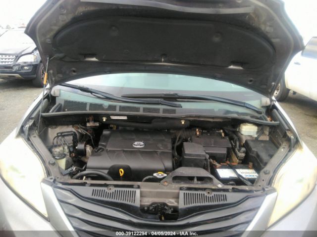 Photo 9 VIN: 5TDYK3DC9DS391543 - TOYOTA SIENNA 