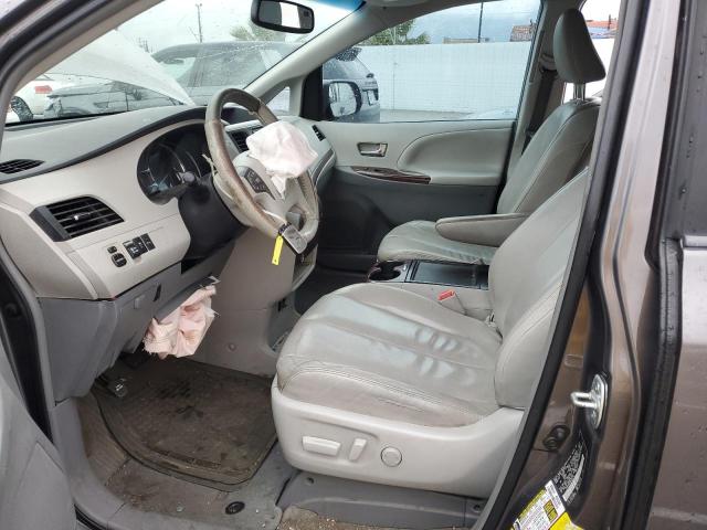 Photo 6 VIN: 5TDYK3DC9DS394247 - TOYOTA SIENNA XLE 