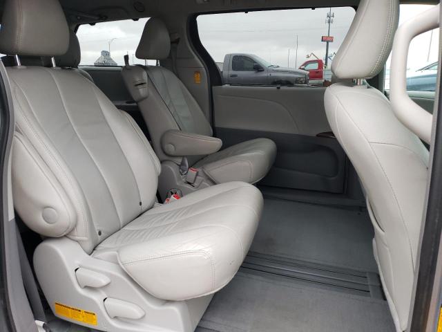 Photo 10 VIN: 5TDYK3DC9DS404372 - TOYOTA SIENNA XLE 