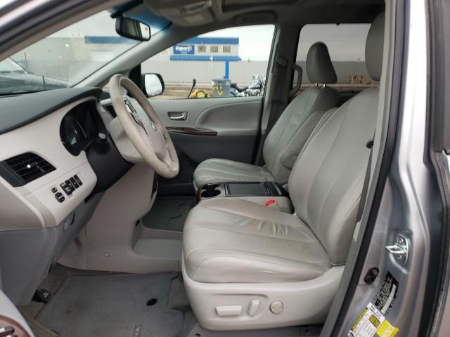 Photo 6 VIN: 5TDYK3DC9DS404372 - TOYOTA SIENNA XLE 