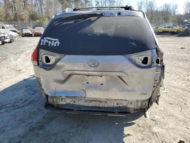 Photo 5 VIN: 5TDYK3DC9ES417074 - TOYOTA SIENNA XLE 