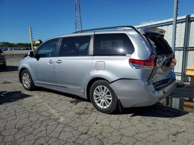 Photo 1 VIN: 5TDYK3DC9ES445523 - TOYOTA SIENNA XLE 