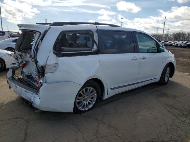 Photo 2 VIN: 5TDYK3DC9ES464685 - TOYOTA SIENNA XLE 