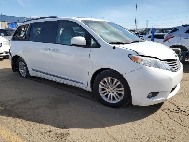 Photo 3 VIN: 5TDYK3DC9ES464685 - TOYOTA SIENNA XLE 