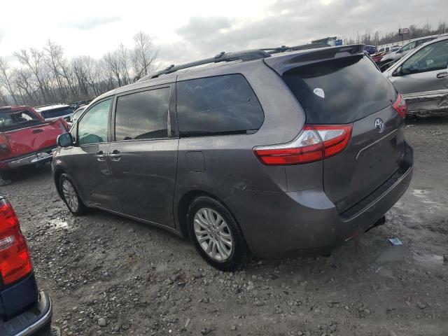 Photo 1 VIN: 5TDYK3DC9FS568272 - TOYOTA SIENNA XLE 