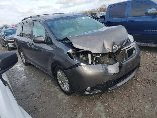 Photo 3 VIN: 5TDYK3DC9FS568272 - TOYOTA SIENNA XLE 