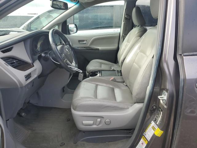 Photo 6 VIN: 5TDYK3DC9FS568272 - TOYOTA SIENNA XLE 