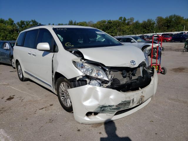 Photo 0 VIN: 5TDYK3DC9FS595696 - TOYOTA SIENNA XLE 