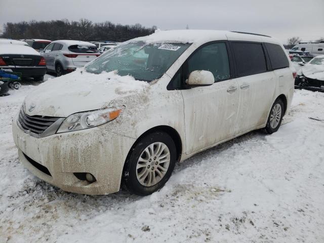 Photo 0 VIN: 5TDYK3DC9FS596783 - TOYOTA SIENNA XLE 