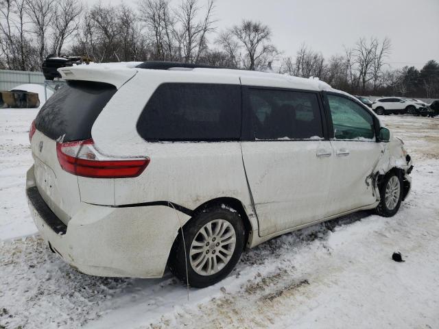 Photo 2 VIN: 5TDYK3DC9FS596783 - TOYOTA SIENNA XLE 