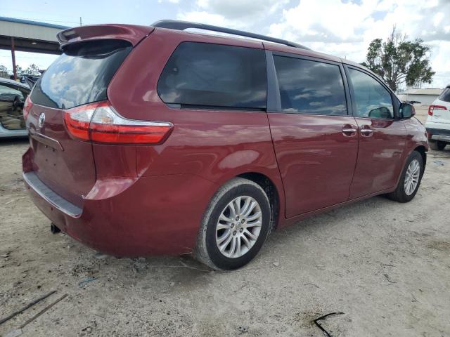 Photo 2 VIN: 5TDYK3DC9FS597027 - TOYOTA SIENNA XLE 