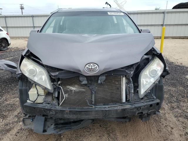 Photo 4 VIN: 5TDYK3DC9FS635226 - TOYOTA SIENNA XLE 