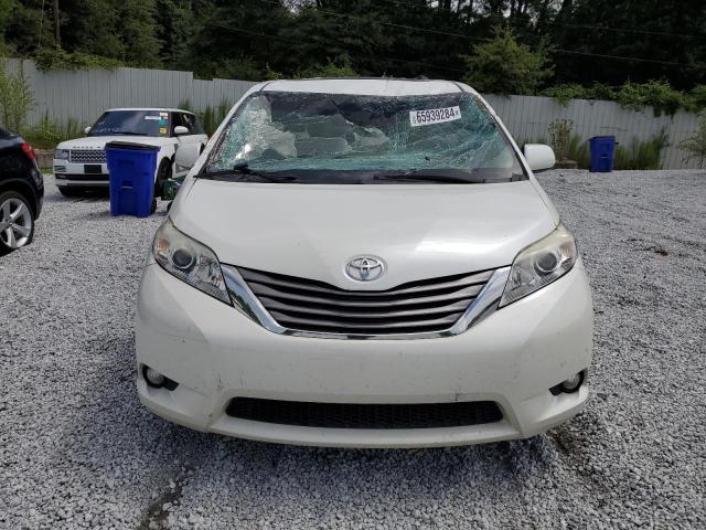 Photo 4 VIN: 5TDYK3DC9FS641172 - TOYOTA SIENNA XLE 