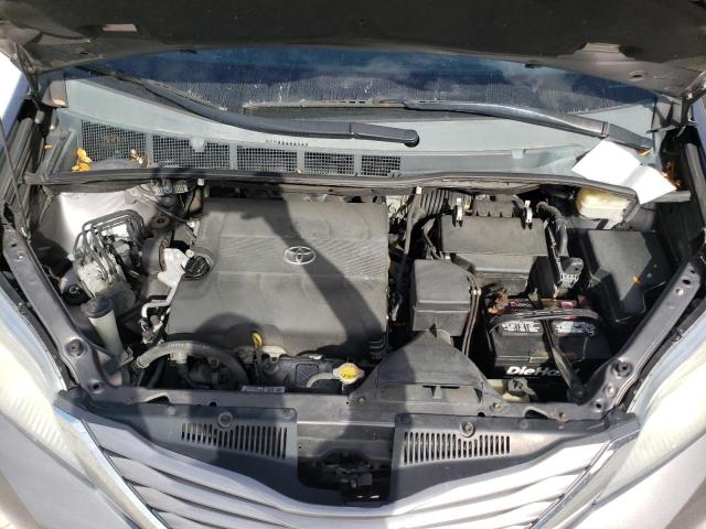 Photo 11 VIN: 5TDYK3DC9FS642211 - TOYOTA SIENNA XLE 