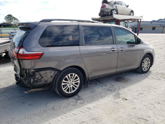 Photo 2 VIN: 5TDYK3DC9FS642211 - TOYOTA SIENNA XLE 