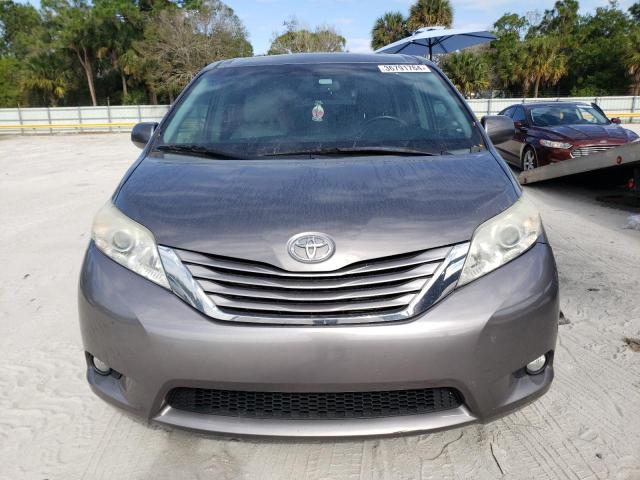 Photo 4 VIN: 5TDYK3DC9FS642211 - TOYOTA SIENNA XLE 