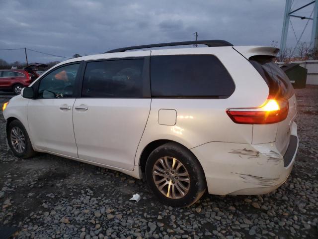 Photo 1 VIN: 5TDYK3DC9FS670087 - TOYOTA SIENNA XLE 