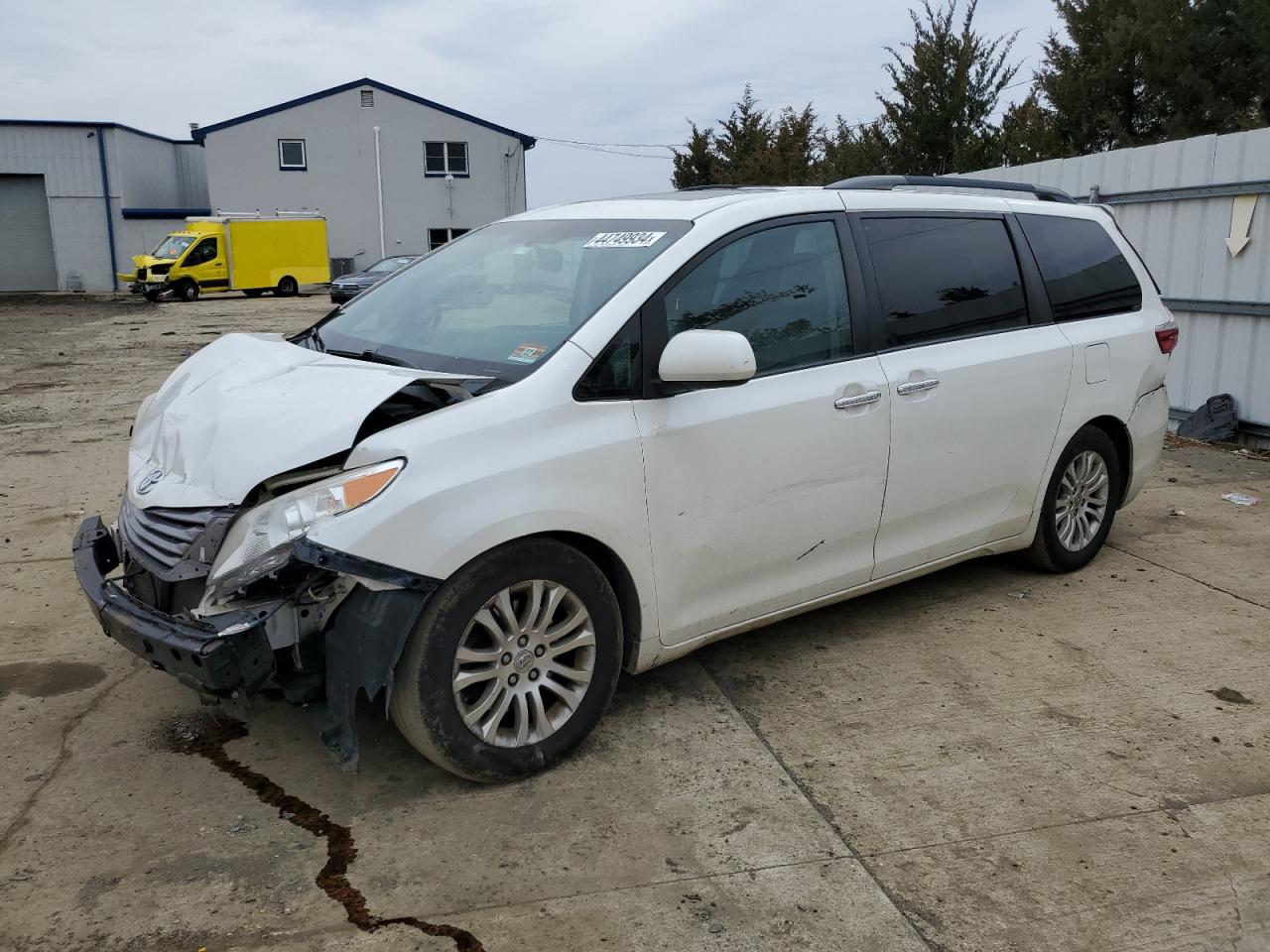 Photo 0 VIN: 5TDYK3DC9FS676990 - TOYOTA SIENNA 