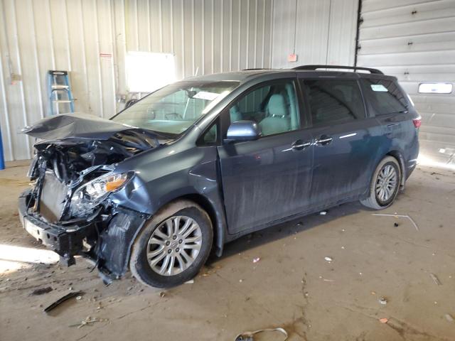 Photo 0 VIN: 5TDYK3DC9FS682126 - TOYOTA SIENNA XLE 