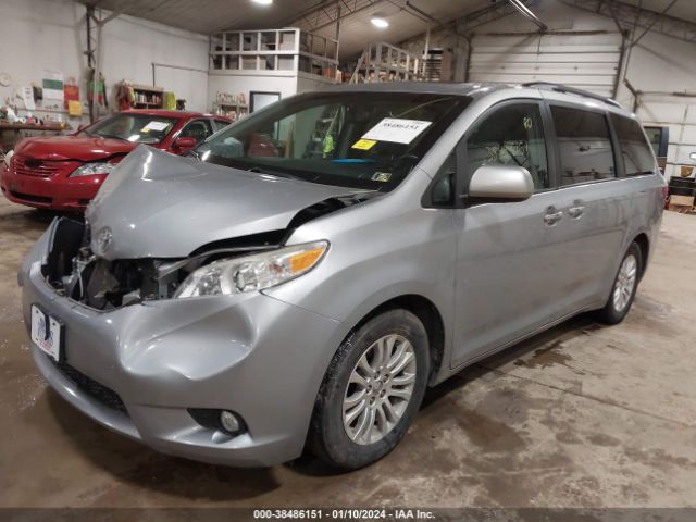 Photo 1 VIN: 5TDYK3DC9GS697615 - TOYOTA SIENNA 