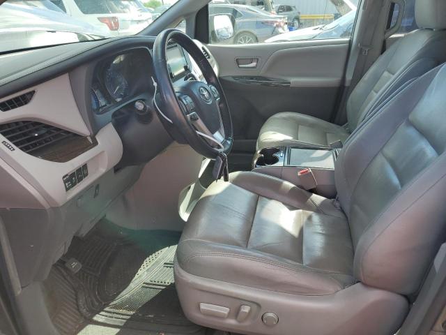 Photo 6 VIN: 5TDYK3DC9GS701761 - TOYOTA SIENNA XLE 