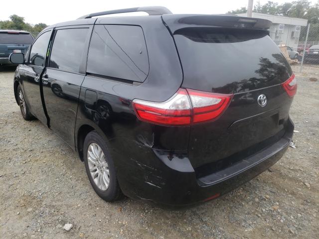 Photo 2 VIN: 5TDYK3DC9GS711769 - TOYOTA SIENNA XLE 