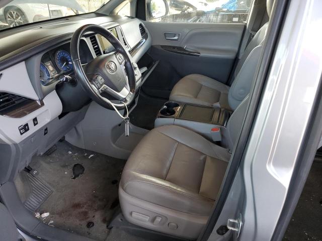 Photo 6 VIN: 5TDYK3DC9GS718639 - TOYOTA SIENNA XLE 