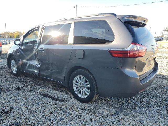 Photo 1 VIN: 5TDYK3DC9GS726241 - TOYOTA SIENNA XLE 