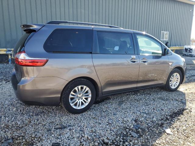 Photo 2 VIN: 5TDYK3DC9GS726241 - TOYOTA SIENNA XLE 