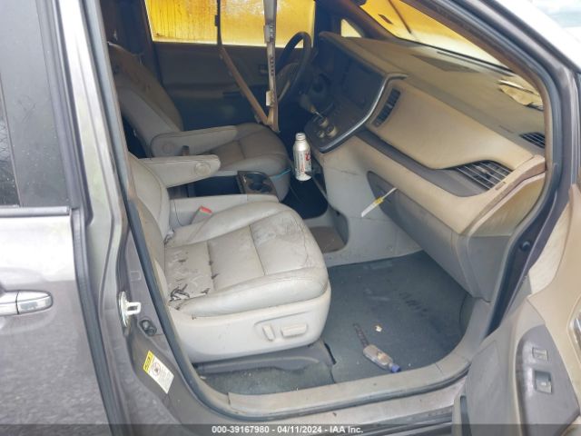 Photo 4 VIN: 5TDYK3DC9GS740043 - TOYOTA SIENNA 