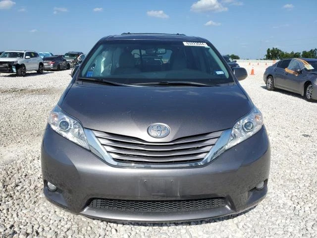 Photo 4 VIN: 5TDYK3DC9GS745680 - TOYOTA SIENNA XLE 